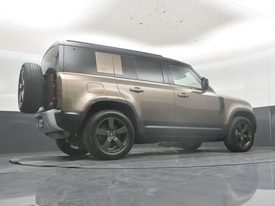 2020 Land Rover Defender 110 SE
