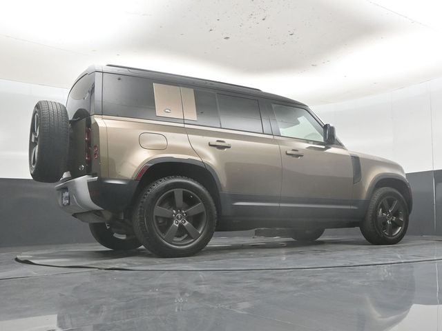 2020 Land Rover Defender 110 SE