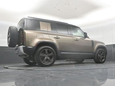 2020 Land Rover Defender 110 SE