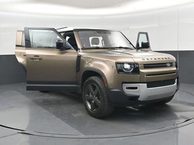 2020 Land Rover Defender 110 SE