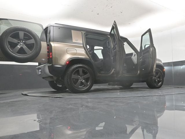 2020 Land Rover Defender 110 SE