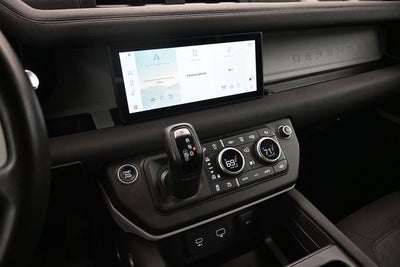 2020 Land Rover Defender 110 SE