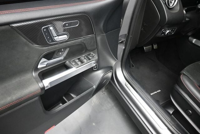 2021 Mercedes-Benz GLB GLB 35 AMG® 4MATIC®