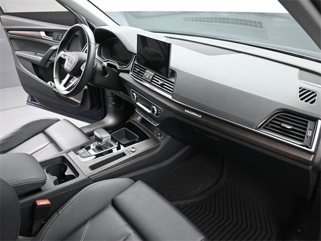 2024 Audi Q5 45 S line Premium quattro