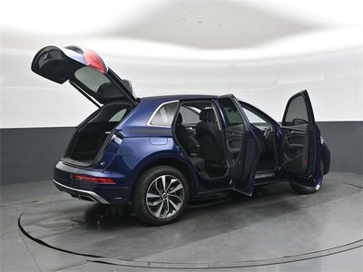 2024 Audi Q5 45 S line Premium quattro