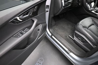 2023 Audi Q7 45 Premium Plus quattro