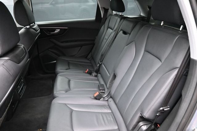 2023 Audi Q7 45 Premium Plus quattro