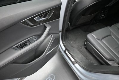 2023 Audi Q7 45 Premium Plus quattro