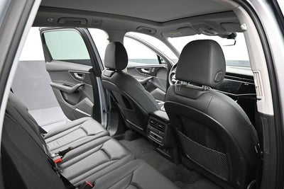2023 Audi Q7 45 Premium Plus quattro