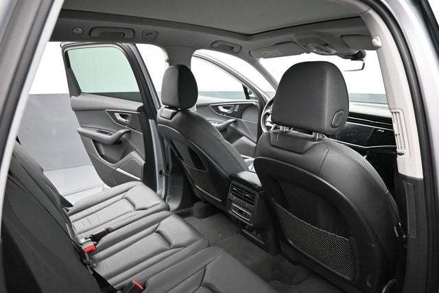 2023 Audi Q7 45 Premium Plus quattro