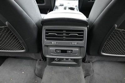 2023 Audi Q7 45 Premium Plus quattro