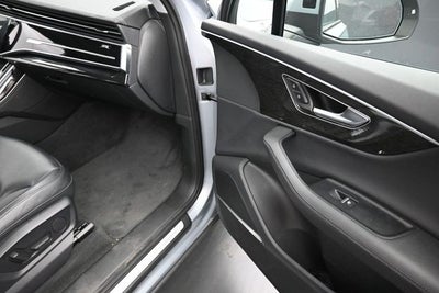 2023 Audi Q7 45 Premium Plus quattro