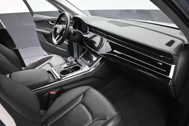 2023 Audi Q7 45 Premium Plus quattro