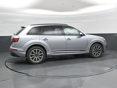 2023 Audi Q7 45 Premium Plus quattro