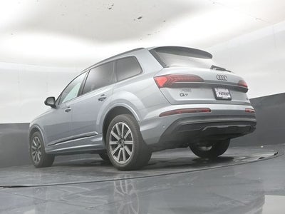 2023 Audi Q7 45 Premium Plus quattro