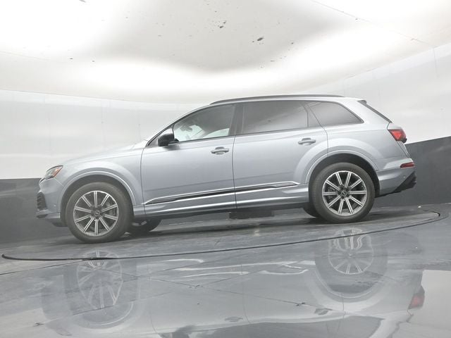 2023 Audi Q7 45 Premium Plus quattro
