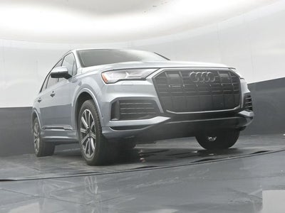2023 Audi Q7 45 Premium Plus quattro
