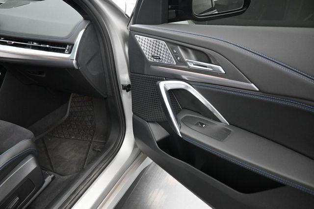 2025 BMW X1 M35i