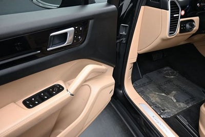2020 Porsche Cayenne Base