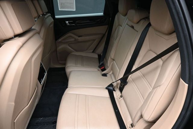 2020 Porsche Cayenne Base