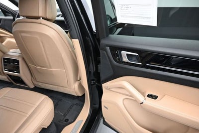 2020 Porsche Cayenne Base