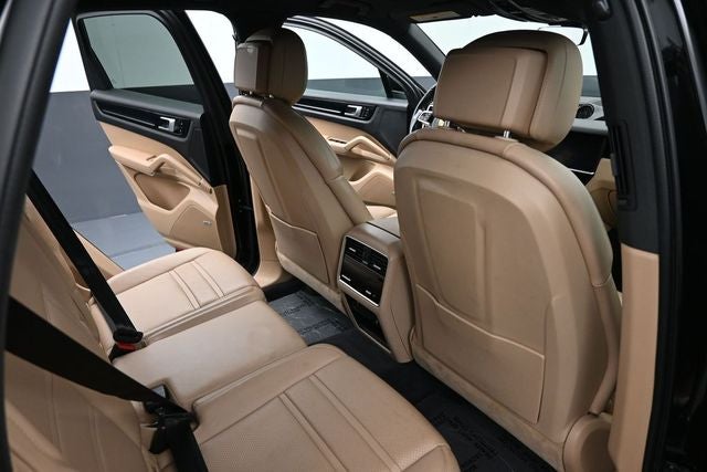 2020 Porsche Cayenne Base
