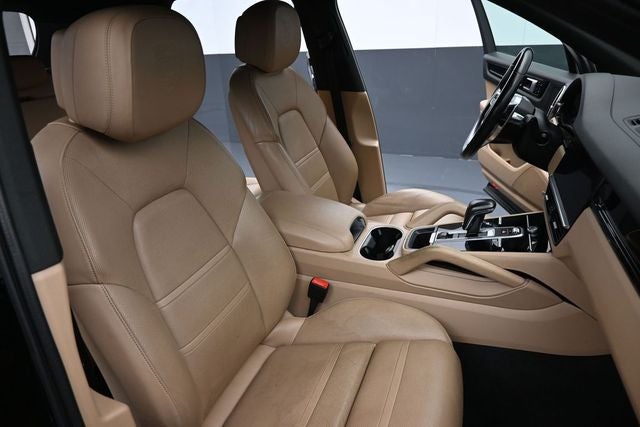 2020 Porsche Cayenne Base