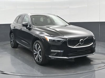 2023 Volvo XC60 B5 Ultimate Bright Theme