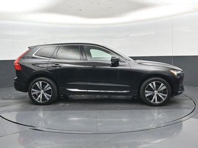 2023 Volvo XC60 B5 Ultimate Bright Theme