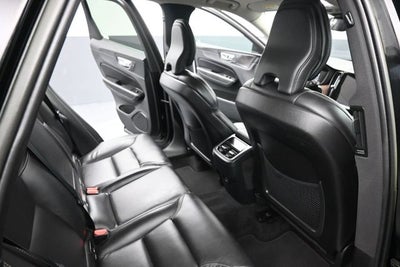 2023 Volvo XC60 B5 Ultimate Bright Theme