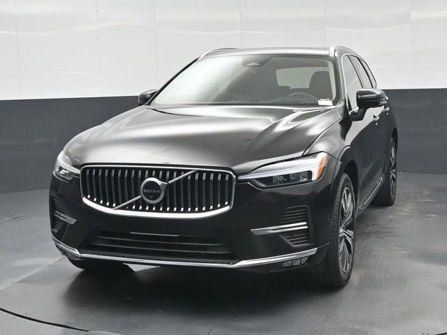 2023 Volvo XC60 B5 Ultimate Bright Theme