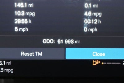 2023 Volvo XC60 B5 Ultimate Bright Theme