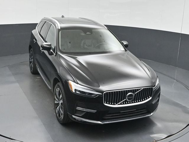 2023 Volvo XC60 B5 Ultimate Bright Theme