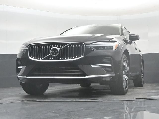 2023 Volvo XC60 B5 Ultimate Bright Theme