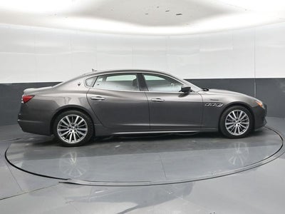 2022 Maserati Quattroporte Modena Q4