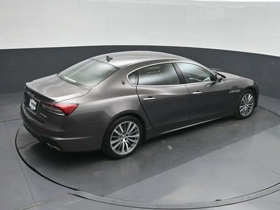 2022 Maserati Quattroporte Modena Q4