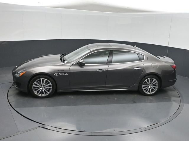 2022 Maserati Quattroporte Modena Q4