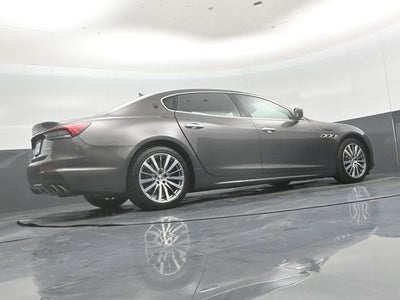 2022 Maserati Quattroporte Modena Q4