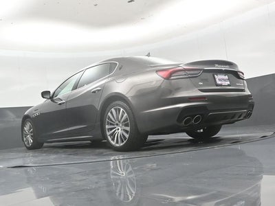 2022 Maserati Quattroporte Modena Q4