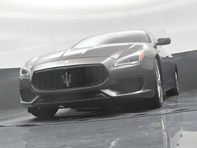 2022 Maserati Quattroporte Modena Q4