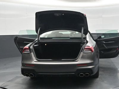 2022 Maserati Quattroporte Modena Q4