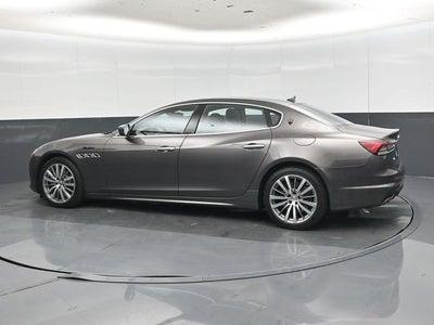2022 Maserati Quattroporte Modena Q4