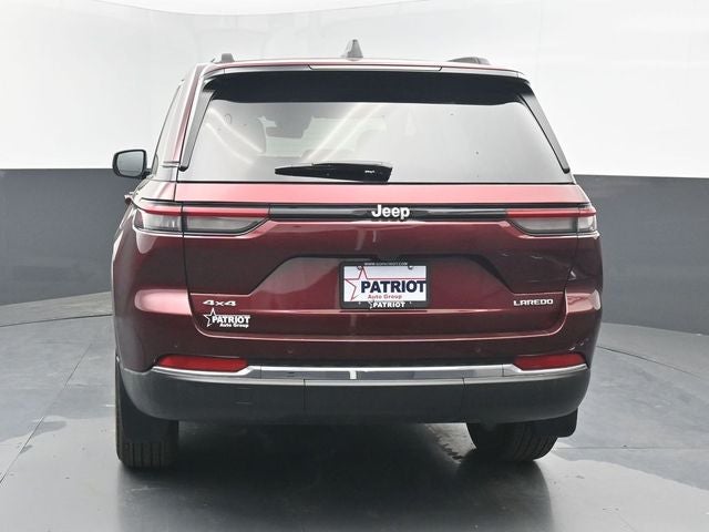 2026 Jeep Grand Cherokee Laredo