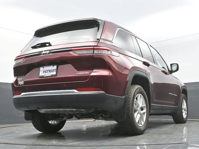 2026 Jeep Grand Cherokee Laredo