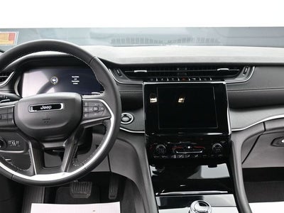 2026 Jeep Grand Cherokee Laredo