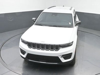 2026 Jeep Grand Cherokee Laredo
