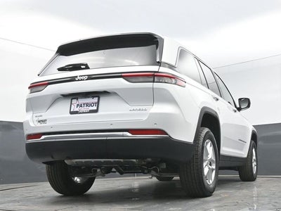 2026 Jeep Grand Cherokee Laredo
