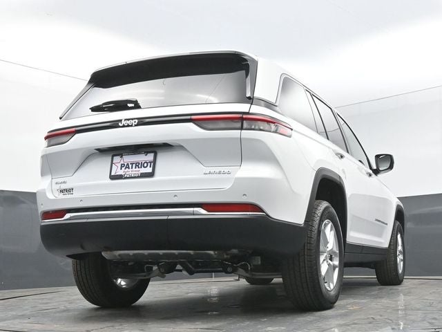 2026 Jeep Grand Cherokee Laredo
