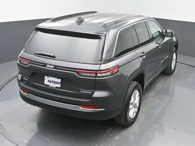 2026 Jeep Grand Cherokee Laredo