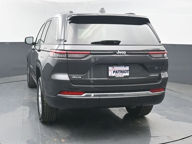 2026 Jeep Grand Cherokee Laredo